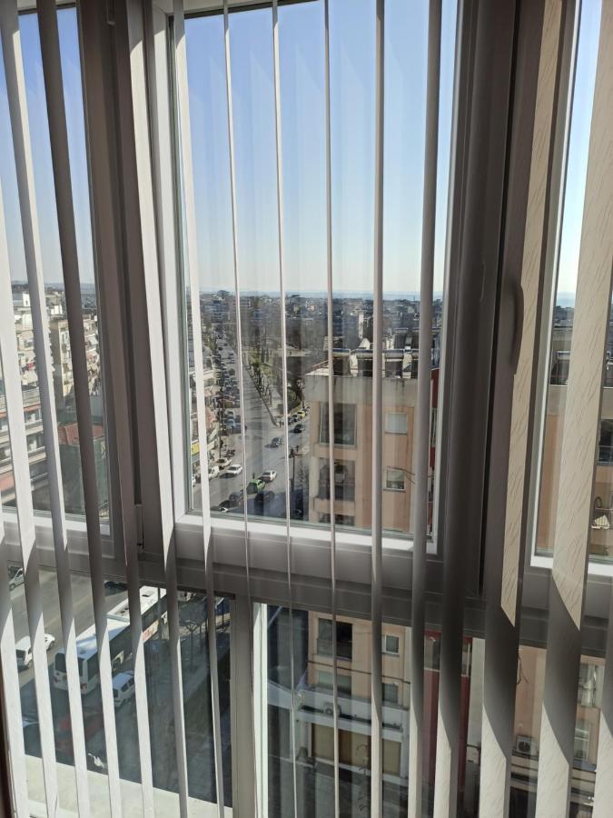 Minimalist Apartments W/ View Солун Екстериор снимка