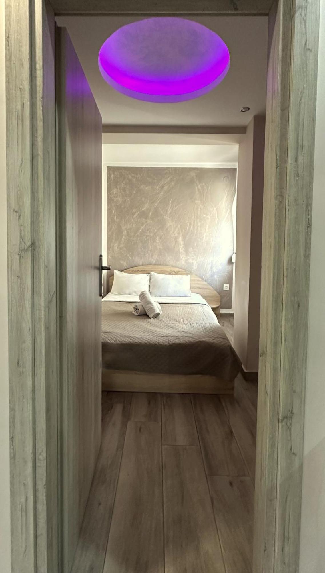 Minimalist Apartments W/ View Солун Екстериор снимка